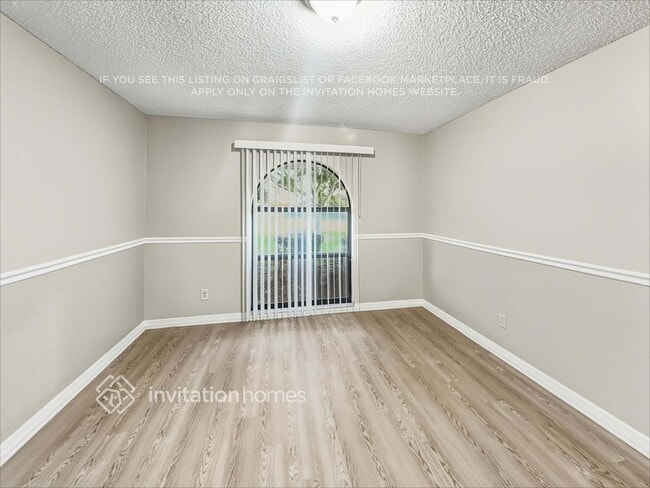Building Photo - 2112 Jonathan Ln