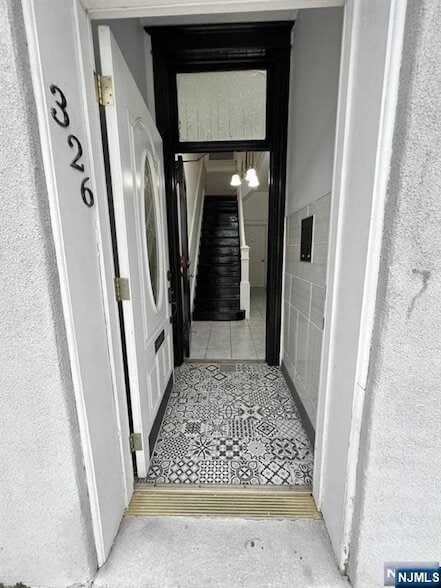 Building Photo - 326 70th St