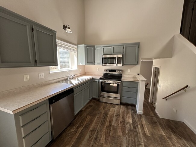 Building Photo - 2342 Rattlesnake Ct