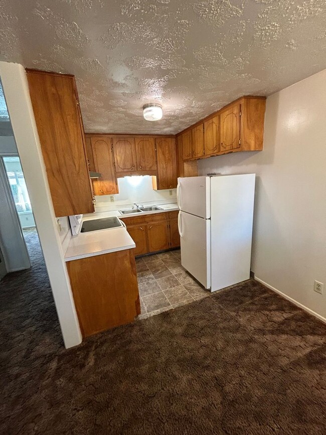 Foto del edificio - Single Level 1 Bedroom Apartment - Lebanon