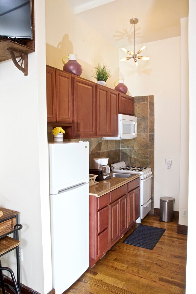 Foto del edificio - 67 W 119th St