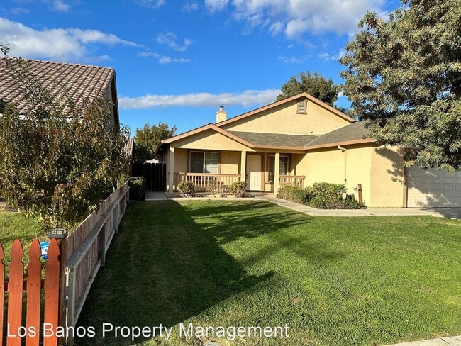 Building Photo - 4 br, 2 bath House - 716 Willmott Rd.