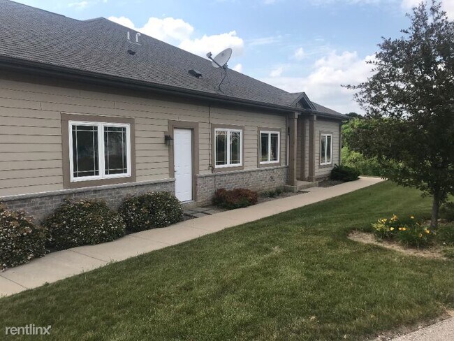 Building Photo - 2 br, 2 bath Condo - 6554 Casper Ct