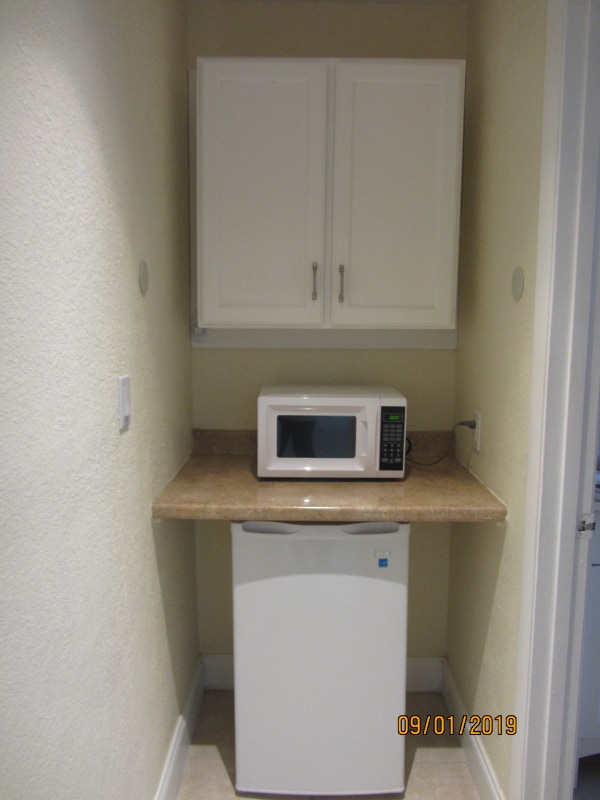 Building Photo - 10740 SW 142nd Ave