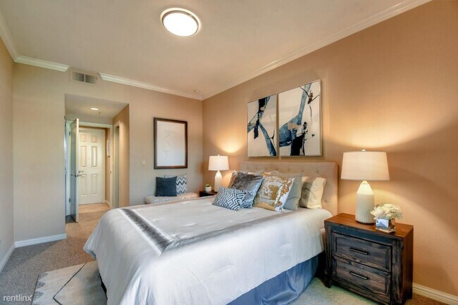 Building Photo - 1 br, 2 bath Condo - 2200 Agnew Rd