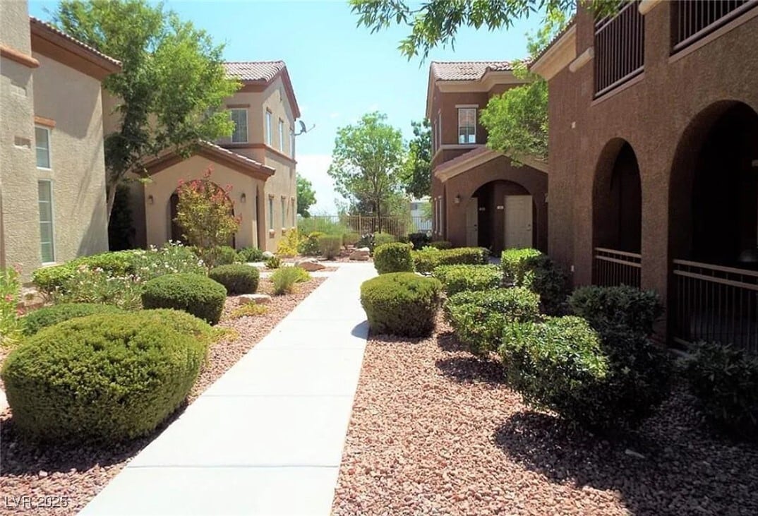 Building Photo - 3820 Juno Beach St