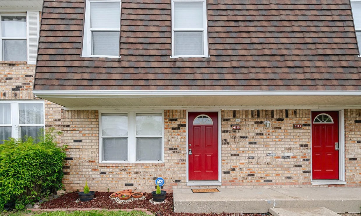 Cozy Home for Rent in Lansing, Michigan — Available Now - Cozy Home for Rent in Lansing, Michigan — Available Now