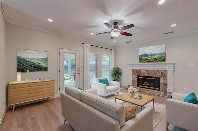 Foto del edificio - 7604 Clark Springs Dr