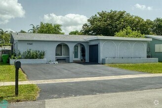 Building Photo - 11541 NW 33rd St