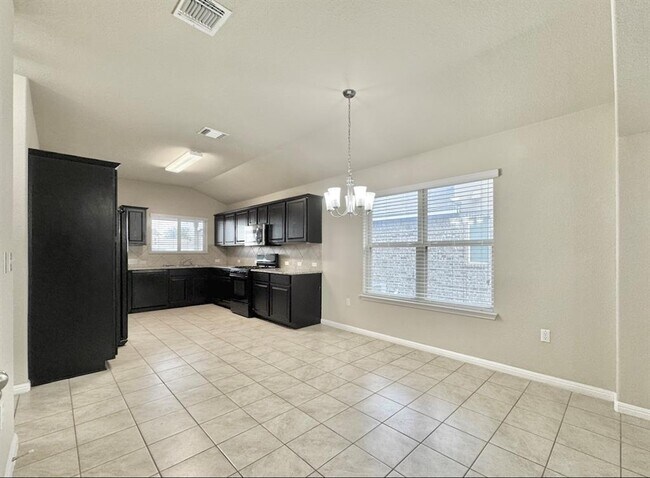 Building Photo - 1024 Britt Ln