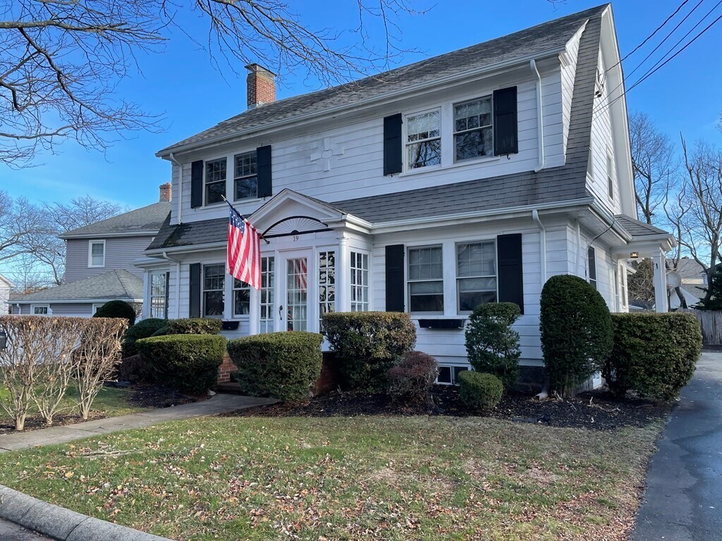 19 Brae Burn Rd Unit 1, Milton, MA 02186 Apartments in Milton, MA