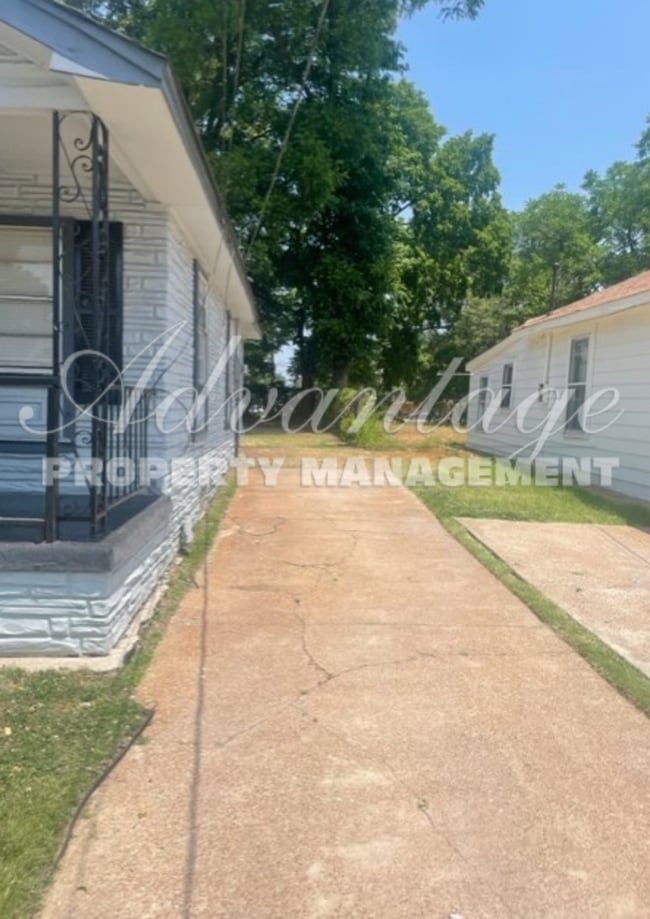 Foto del edificio - Very Nice Newly Rehabbed Home in North Mem...