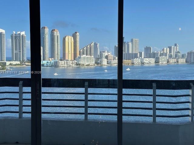 Foto del edificio - 3530 Mystic Pointe Dr