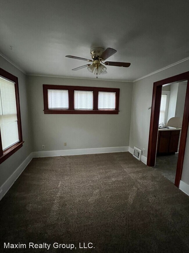 Building Photo - 1 br, 1 bath House - 4132 N 39th St.