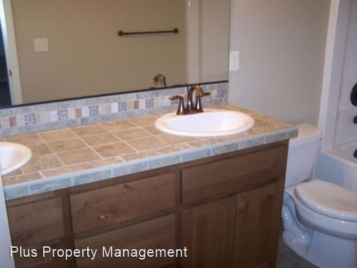 Foto del edificio - 3 br, 2.5 bath House - 415 NW 25th St