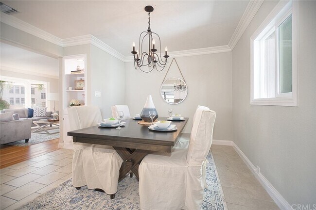 Building Photo - 5429 Alviso Ave