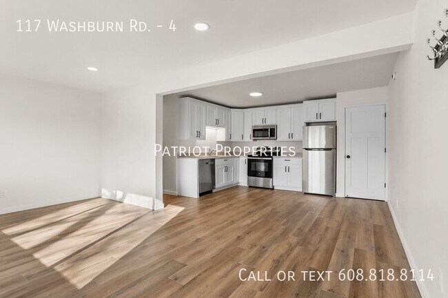 Foto del edificio - 117 Washburn Rd