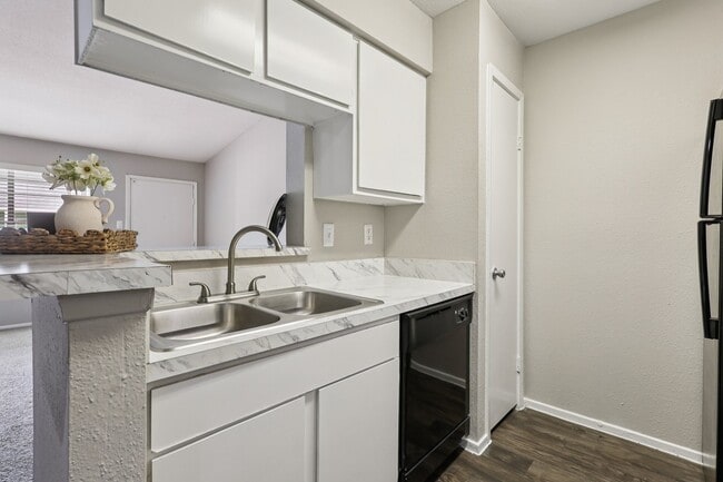 Photo - Artisan West Apartments