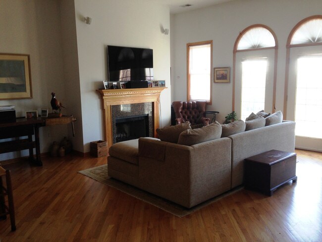 Foto del edificio - 2535 N Southport Ave