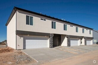 Building Photo - 2875 W Cody Dr