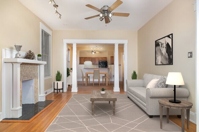 Sala de estar/comedor/cocina con decoración virtual - 5248 Montgomery Rd