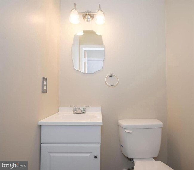 Building Photo - 22 Pike Hall Pl