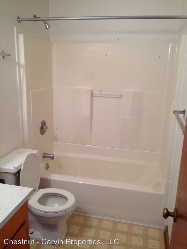 Foto del edificio - 527 Chestnut Ave NW