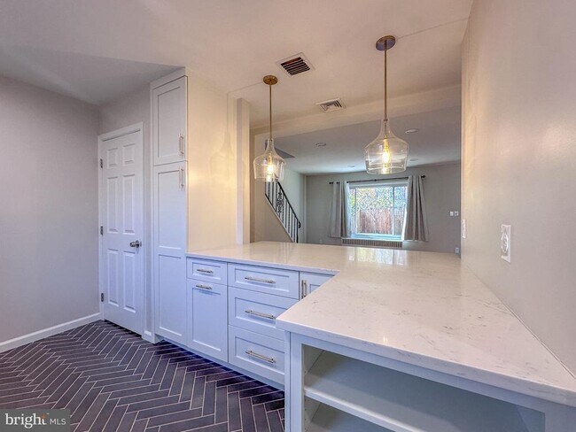 Foto del edificio - 226 Guthrie Ave