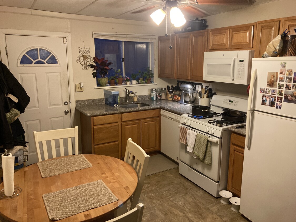 kitchen - 144 Almond Way
