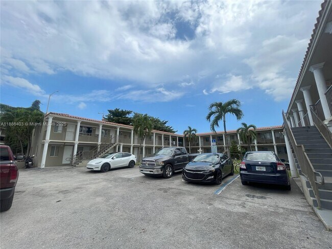 Foto del edificio - 420 NW 10th St