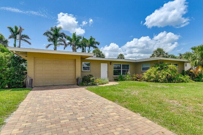 Foto del edificio - 1648 Idle Ln