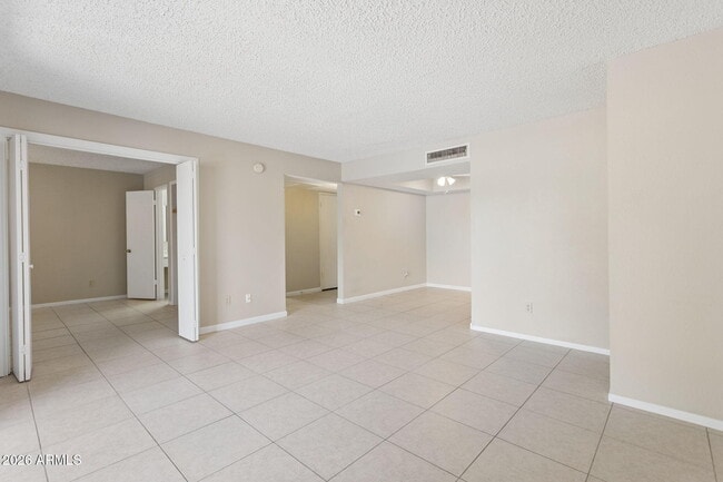 Building Photo - 4444 E Paradise Village Pkwy N