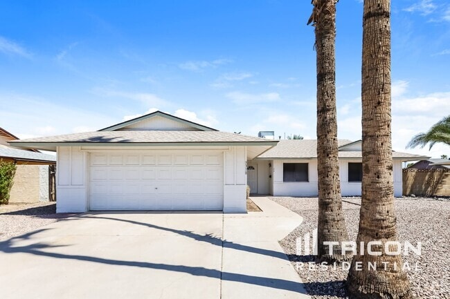 Building Photo - 3310 W Acoma Dr