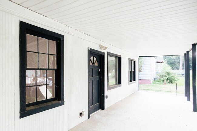 Foto del edificio - 3967 Guyton St