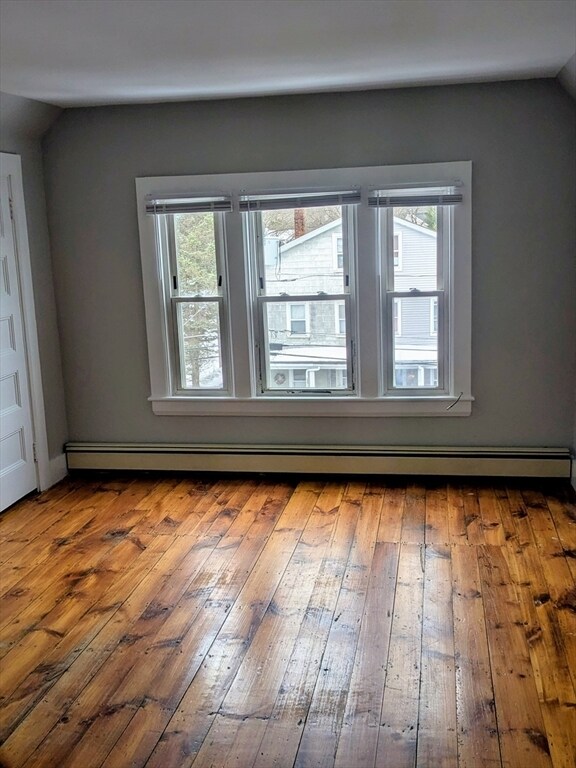 Foto del edificio - 62 Fruit Street Ext