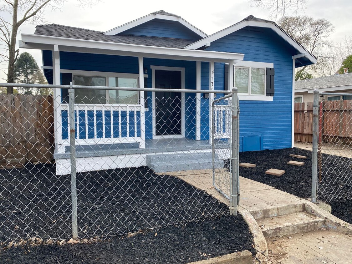 Foto principal - 4136 7th Ave