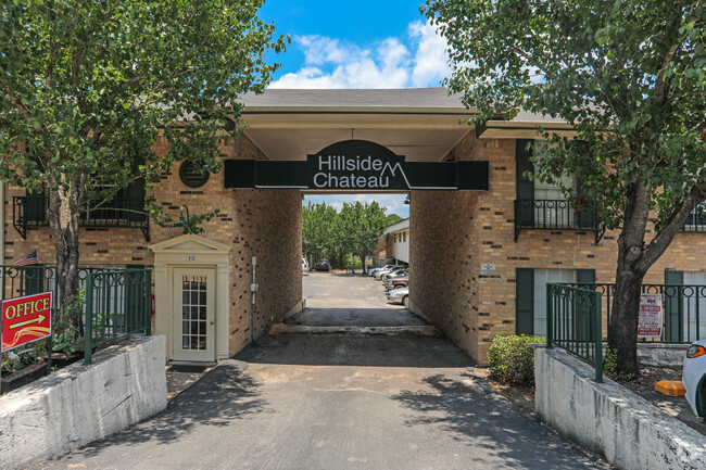 Building Photo - Hillside Apartments