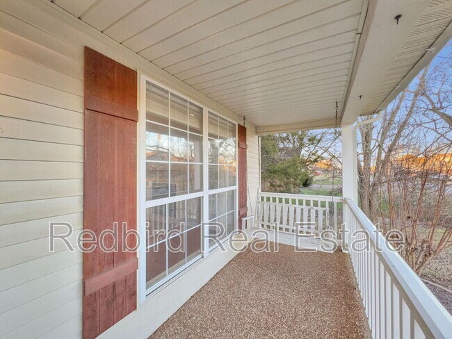 Foto del edificio - 399 Clarkston Dr