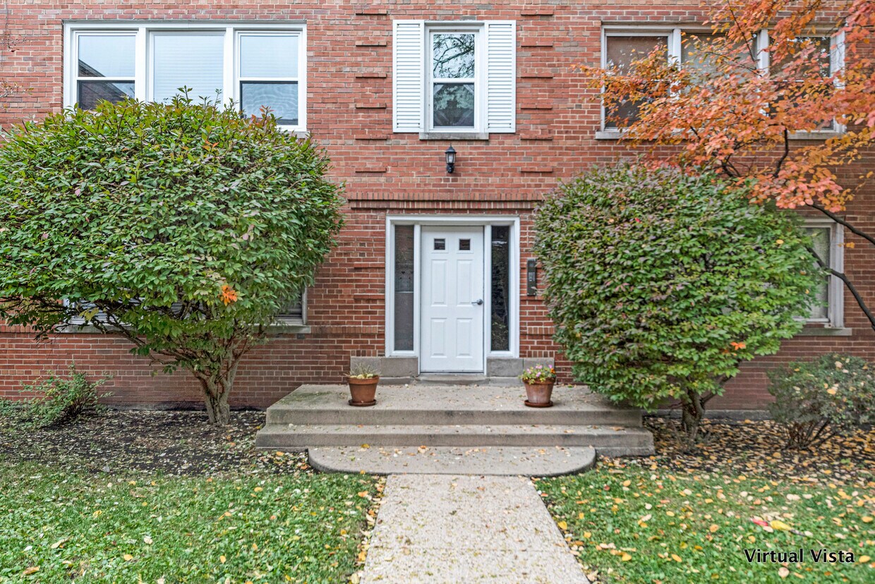 608 Oakton St Unit 2, Evanston, IL 60202 Condo for Rent in Evanston
