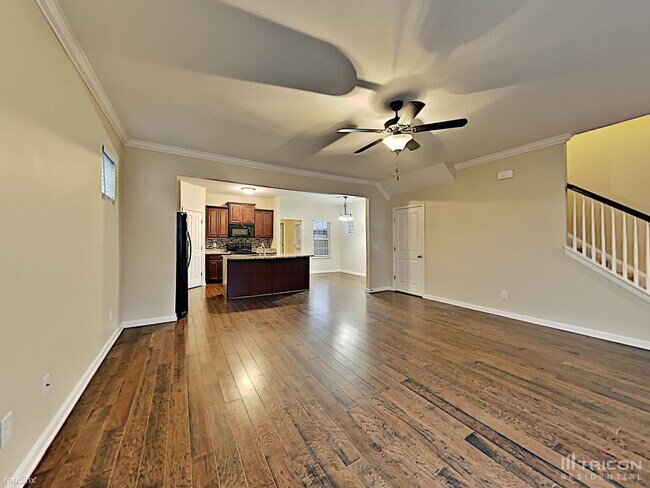 Building Photo - 3004 Bienville Drive