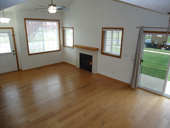 Building Photo - 17522 Gillette Way