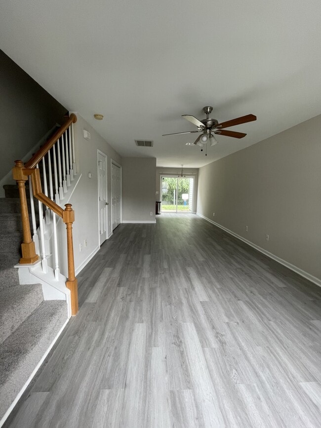 Building Photo - 7832 Averette Field Dr