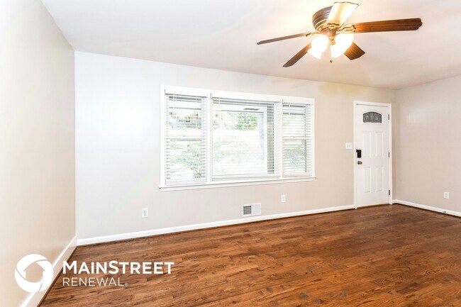 Foto del edificio - 6265 E Shore Cir