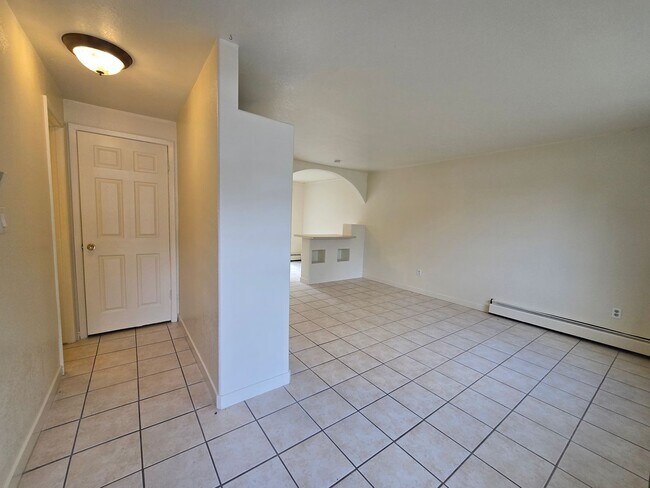 Photo - 2 Bedroom 1.5 Bath in Longmont, CO! Townhome