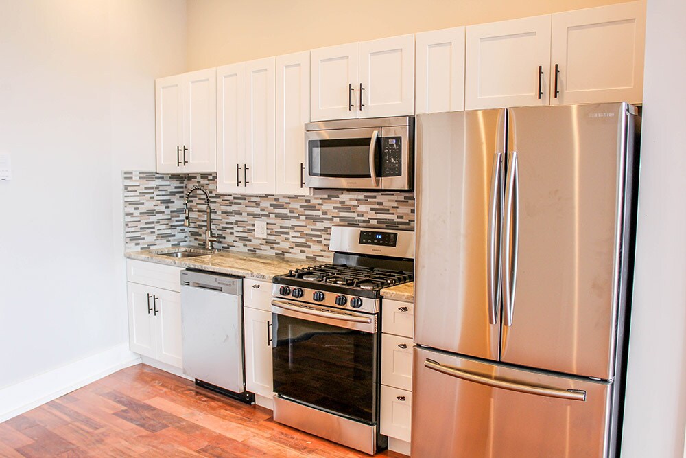Cocina - 1025 E Montgomery Ave