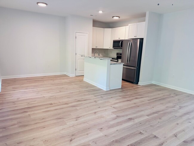 Foto del edificio - New Construction less than 30 minutes from...