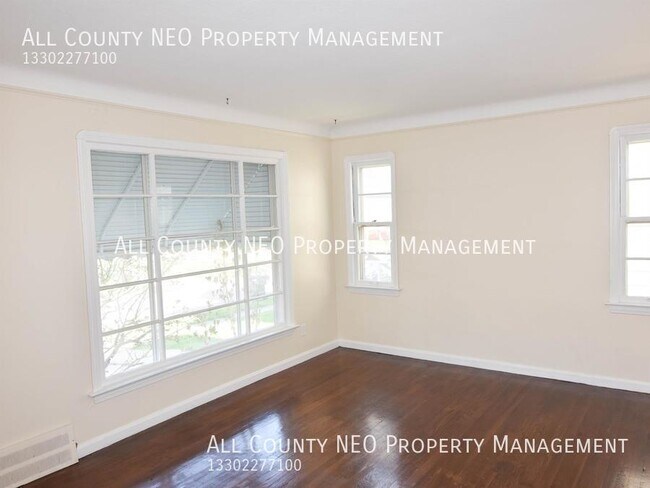 Foto del edificio - 4909 E 85th St