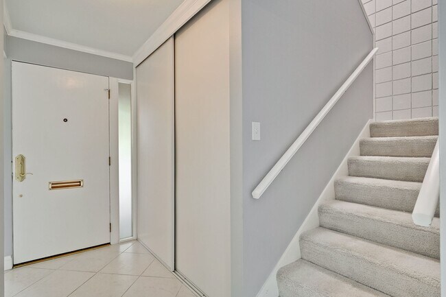 Foto del edificio - Welcome Home!!! Great Santa Clara Pomeroy ...