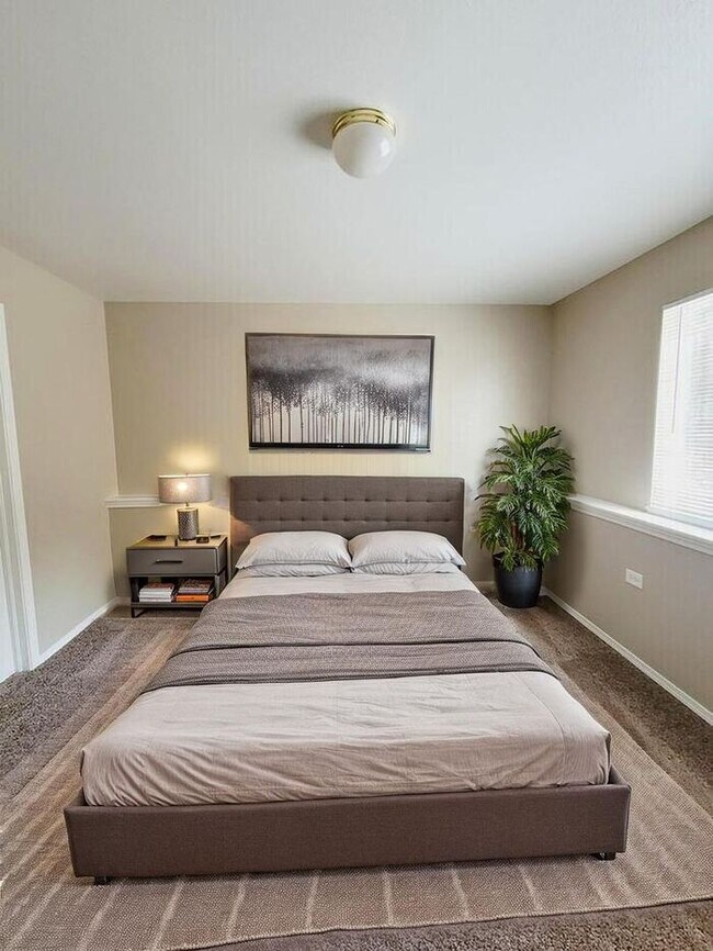 Foto del edificio - Cozy 2-Bedroom Upper-Level Home in Brookwo...