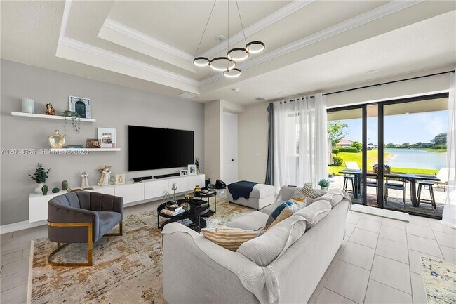 Foto del edificio - 4549 Pinehurst Trl W